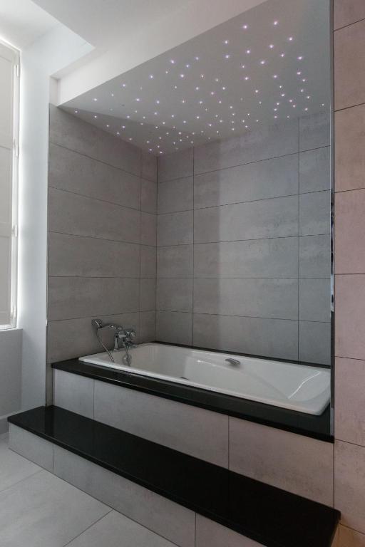 Chambres D'Hotes Le Clos Des Tilleuls Demigny 객실 사진